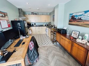 Kitchen- click for photo gallery